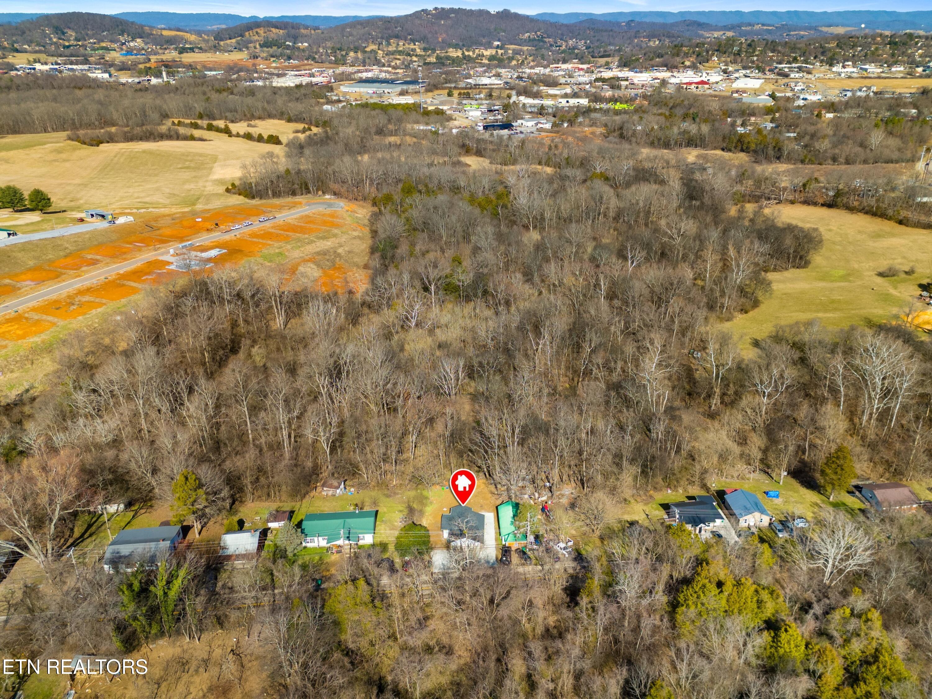 1100 Valley Home Road Morristown, TN 37813 - Photo 21 of 24 021-1100ValleyHomeRoad-Morristown-TN-378