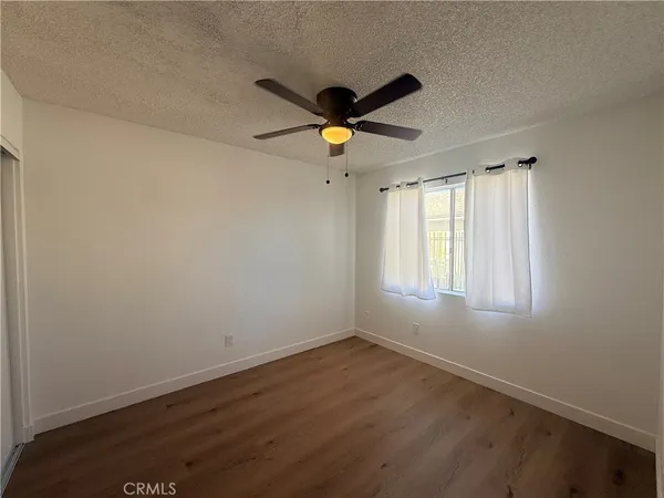 $1,650 | 526 Greystone Lane, Unit 3, Hemet, CA 92543