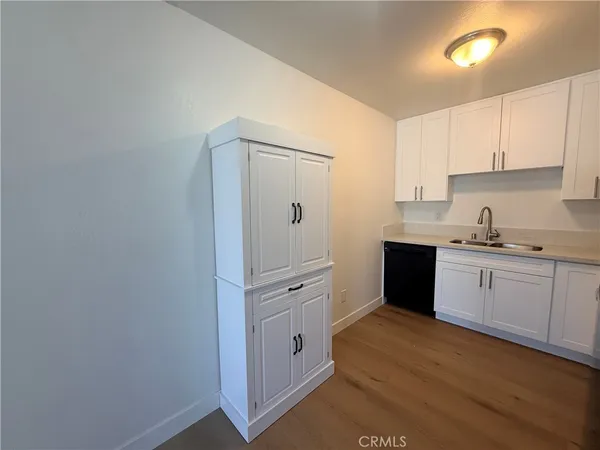 $1,650 | 526 Greystone Lane, Unit 3, Hemet, CA 92543