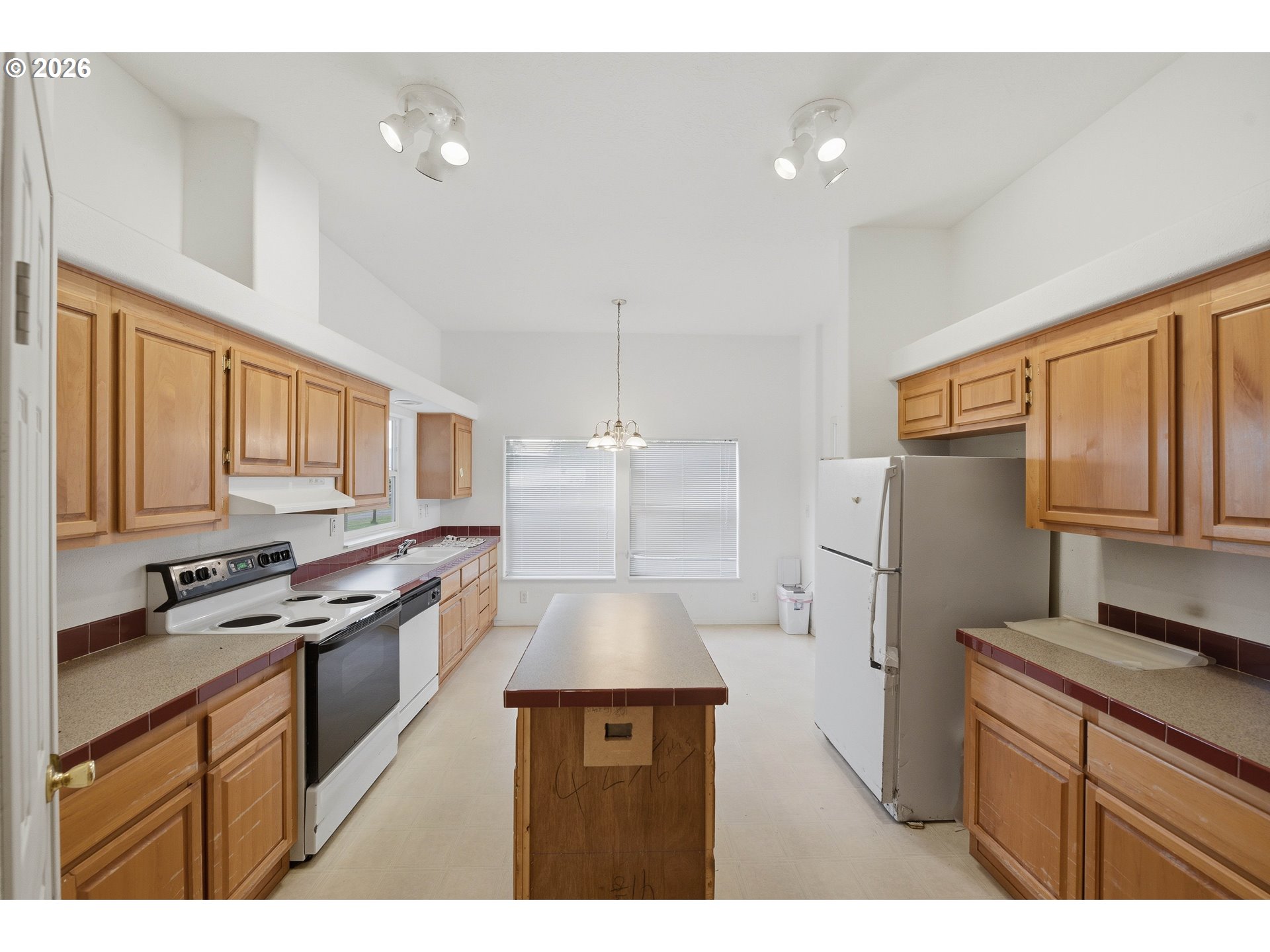 1775 Stover Lane Myrtle Point, OR 97458 - Photo 12 of 45