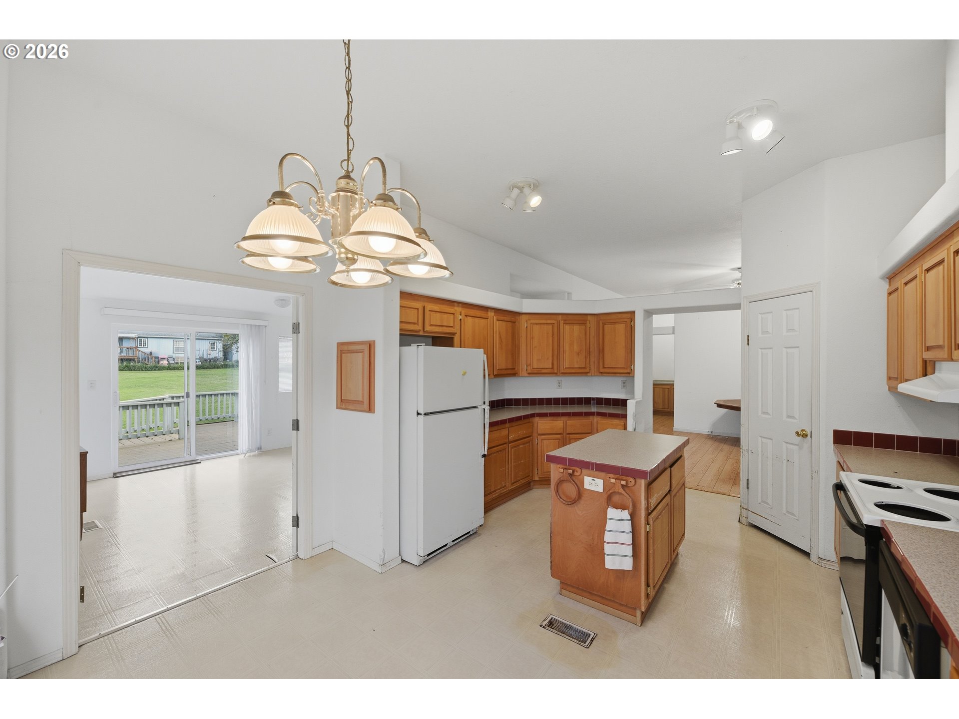 1775 Stover Lane Myrtle Point, OR 97458 - Photo 13 of 45