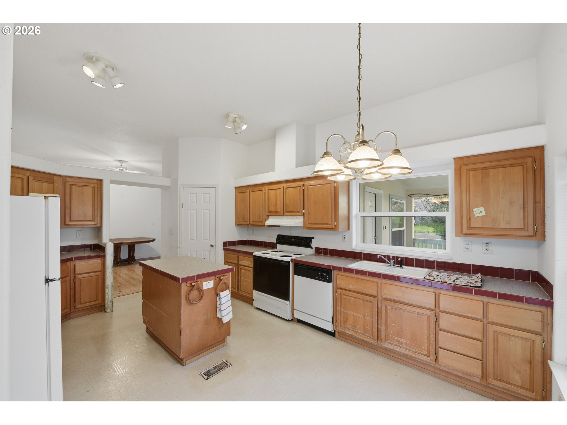 1775 Stover Lane Myrtle Point, OR 97458 - Photo 14 of 45