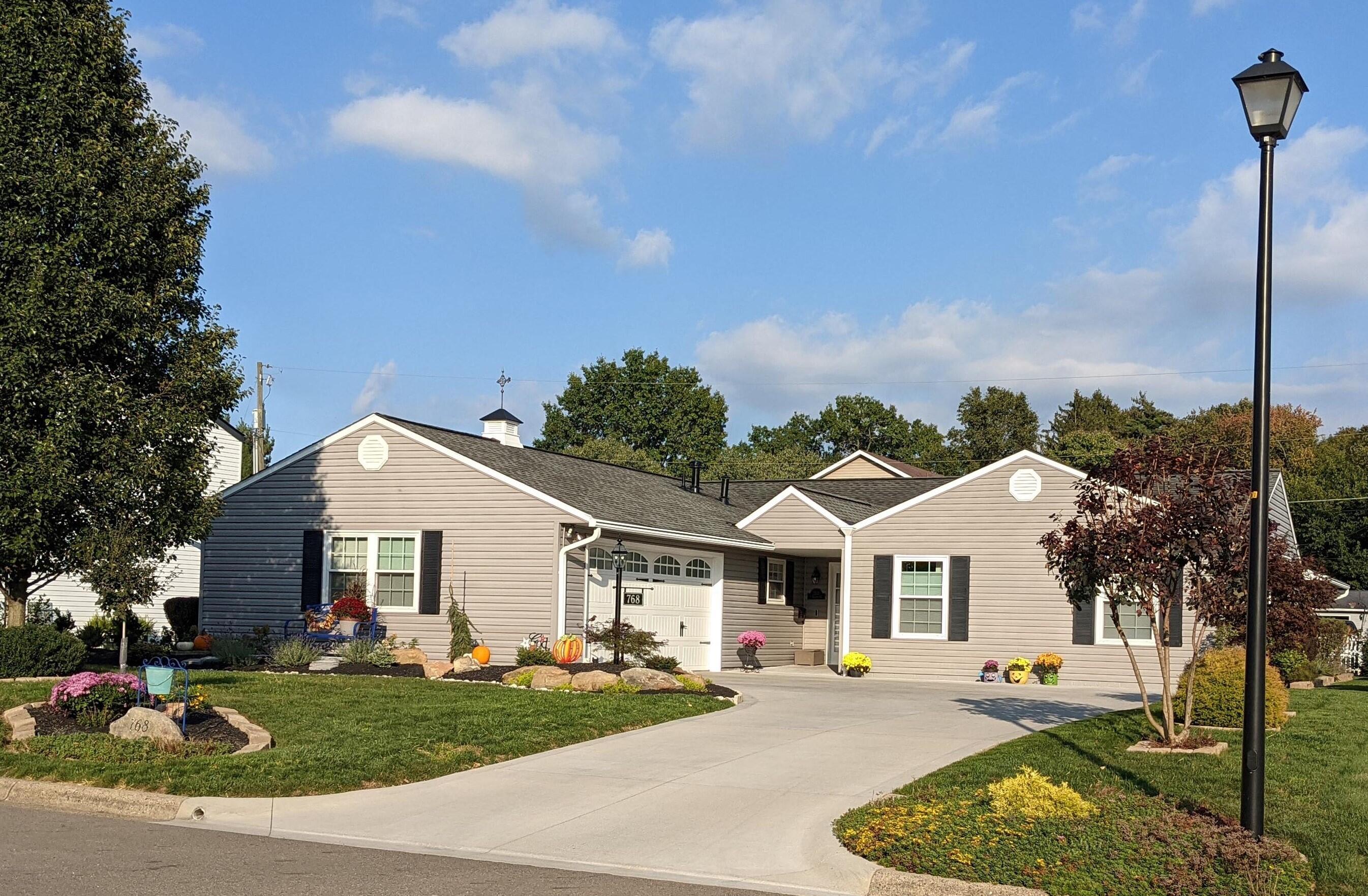 768 South Hampton Road Newark, OH 43055 - Photo 1 of 40 Exterior front of home