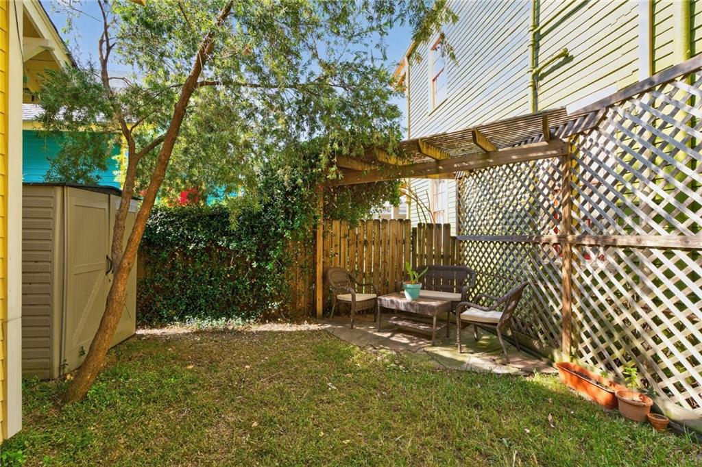 404 Delaronde Street New Orleans, LA 70114 - Photo 3 of 16