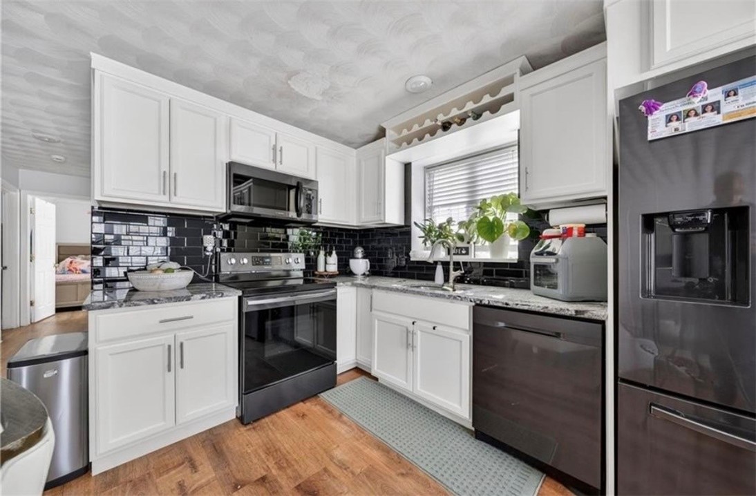 175 Russo Street Providence, RI 02904 - Photo 7 of 18