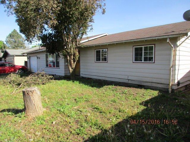 102 Princess Way Central Point, OR 97502 - Photo 1 of 9 Primary Photo