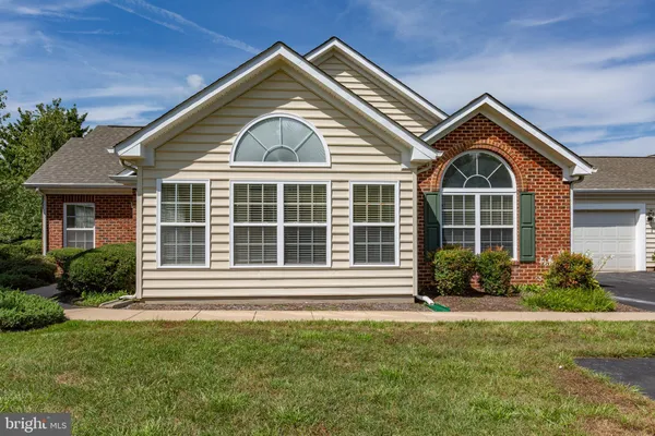 $362,800 | 6294 Autumn Leaf Drive, Fredericksburg, VA 22407