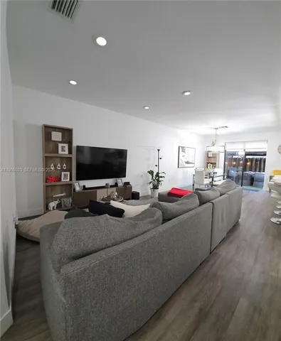 $4,680 | 11625 Northwest 87th Lane, Unit 11625, Doral, FL 33178