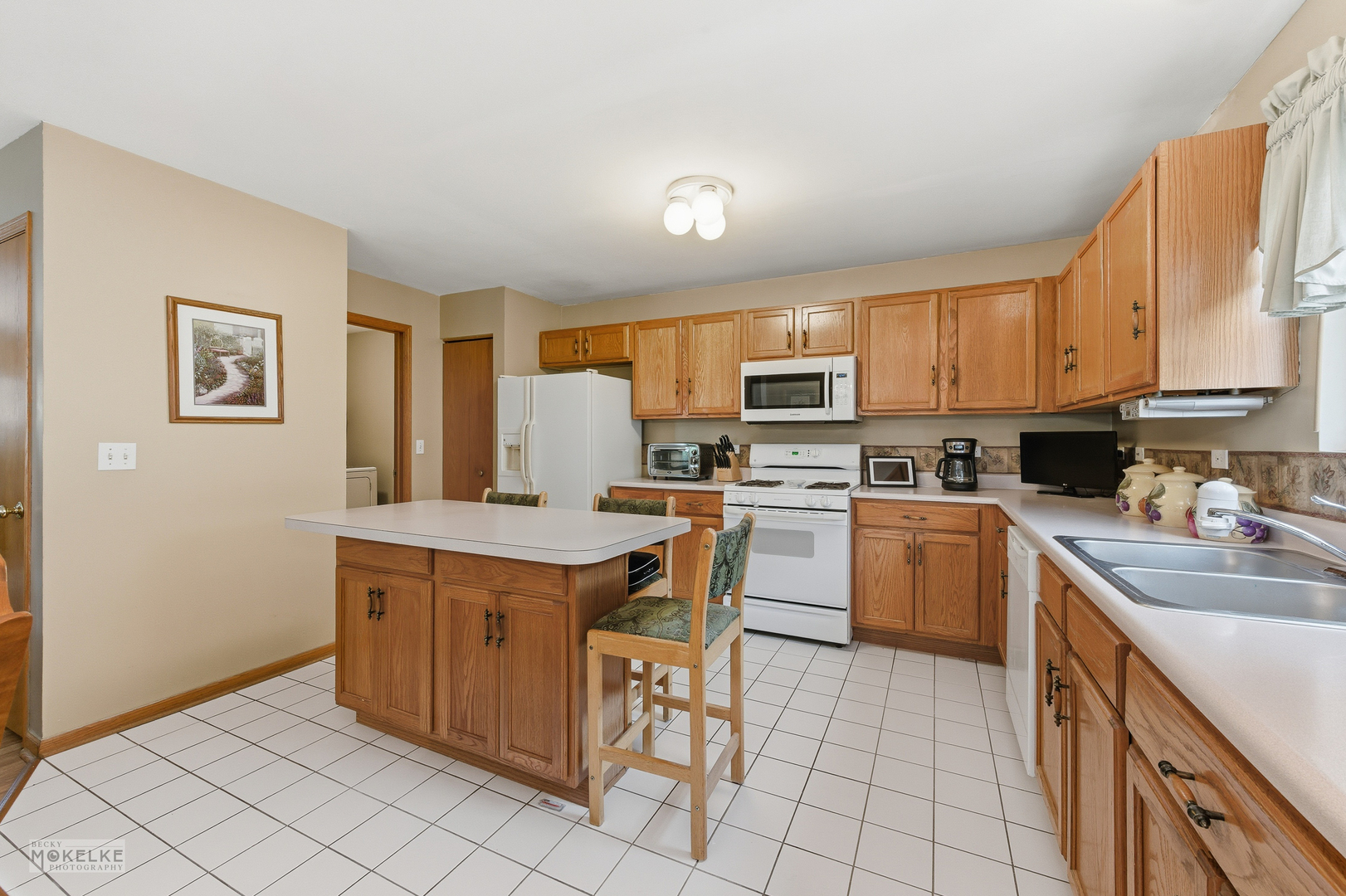 1466 Larkspur Court Romeoville, IL 60446 - Photo 14 of 44