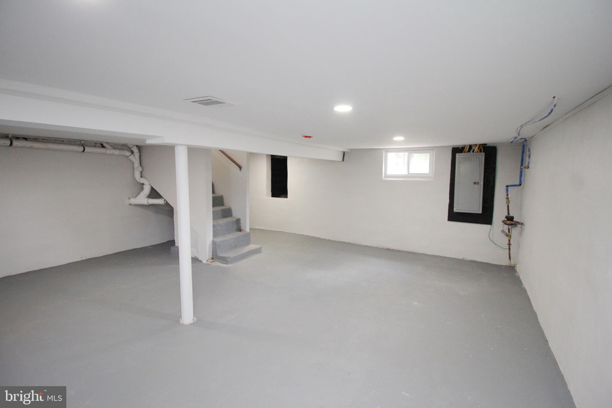 1588 Kearsley Road Sicklerville, NJ 08081 - Photo 35 of 36 a view of an empty room