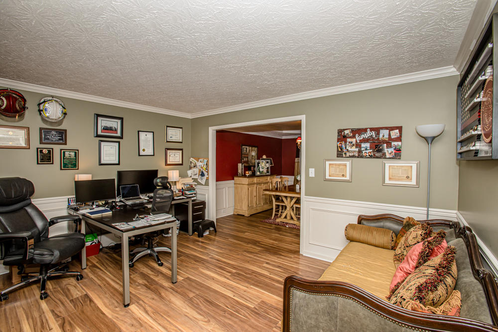 361 Winton Road Versailles, KY 40383 - Photo 8 of 36 1F9A6437 - Copy