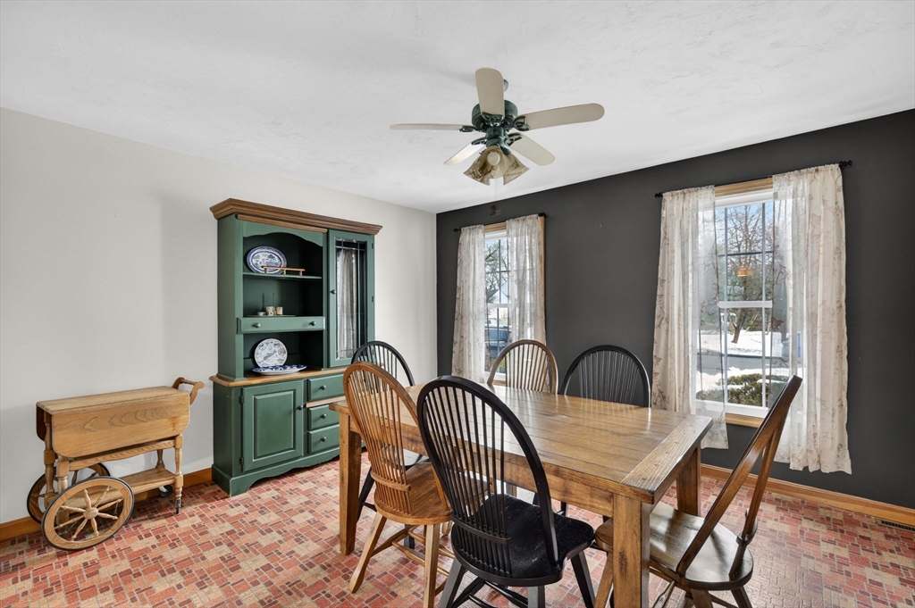 170 Lake Ridge Drive Taunton, MA 02780 - Photo 11 of 31