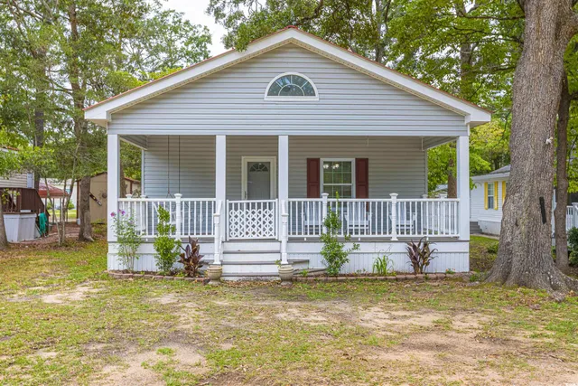 $219,900 | 517 Porter Drive, Murrells Inlet, SC 29576