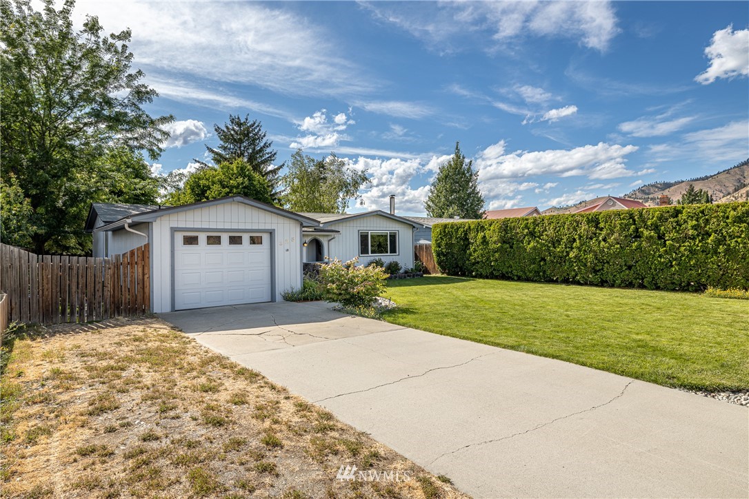 325 Tigner Road Cashmere, WA 98815 - Photo 3 of 27 Gallery Image 3