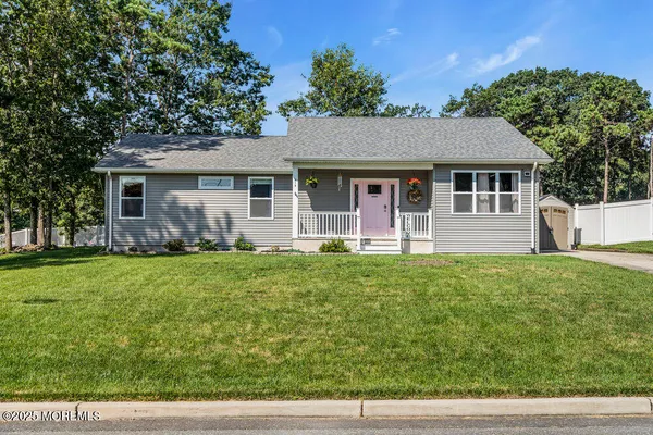 $3,250 | 210 Mermaid Drive, Manahawkin, NJ 08050