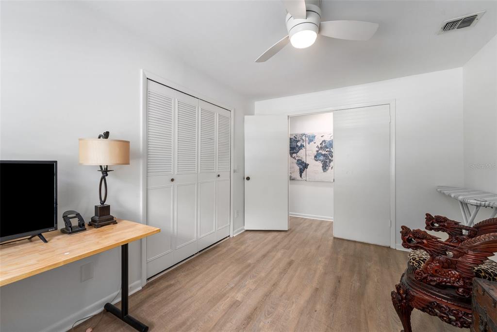 8127 Southwest 12th Place Gainesville, FL 32607 - Photo 17 of 27