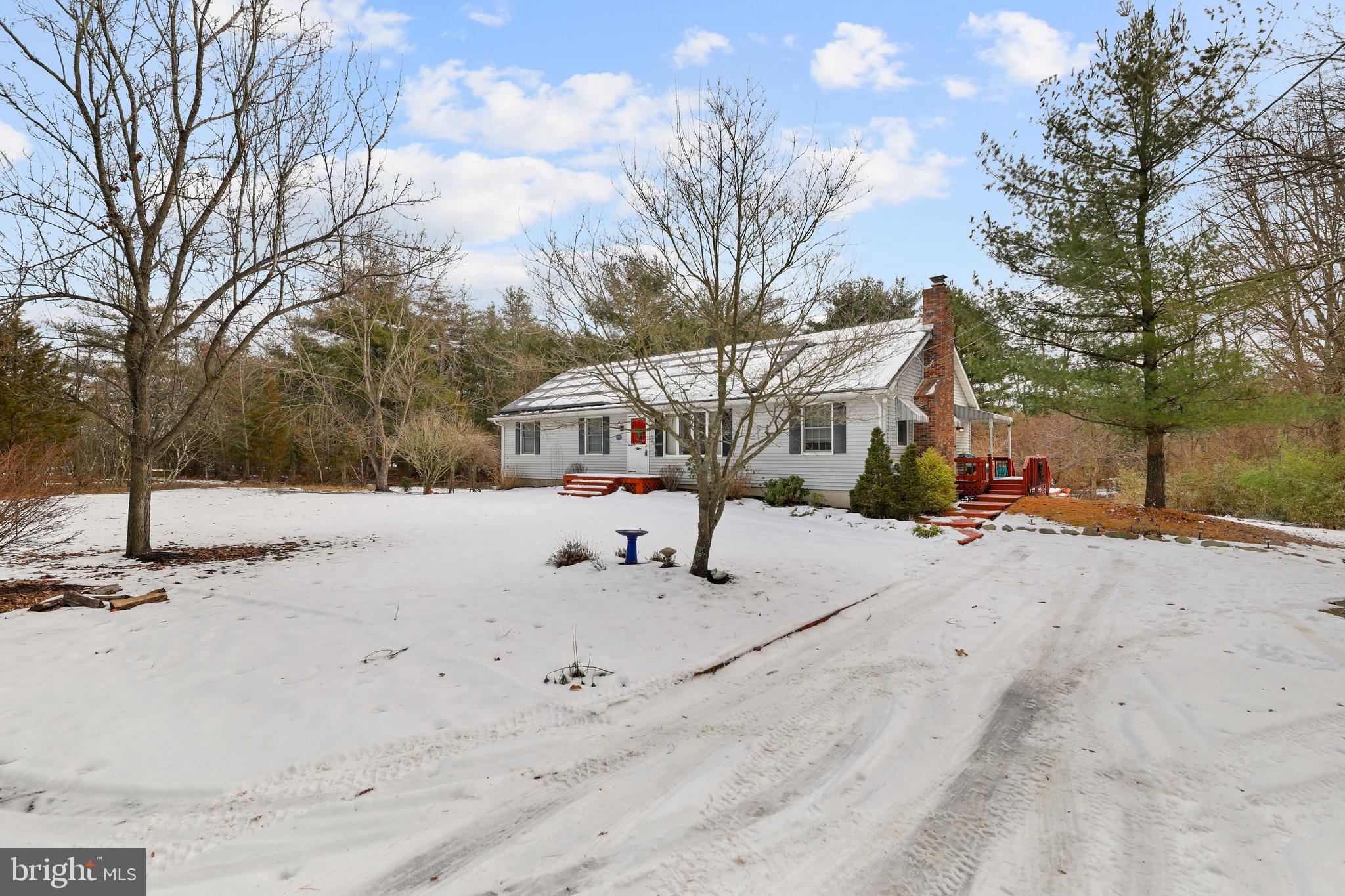 359 Creek Road Delran, NJ 08075 - Photo 2 of 31