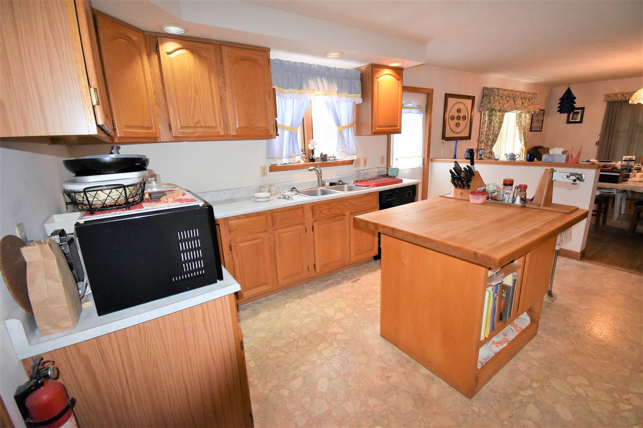 74 Lyndeboro Road New Boston, NH 03070 - Photo 20 of 25