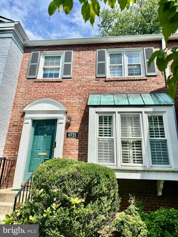 $850,000 | 6721 Kenwood Forest Lane, Unit 45, Chevy Chase, MD 20815