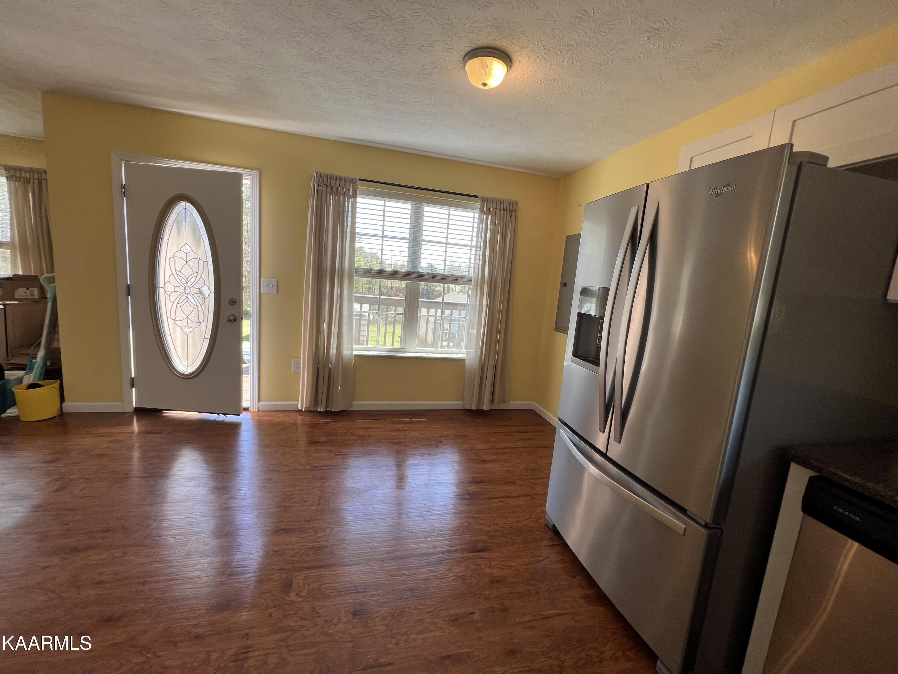 1725 Watauga Street Sevierville, TN 37876 - Photo 4 of 33 20230327_183305234_iOS