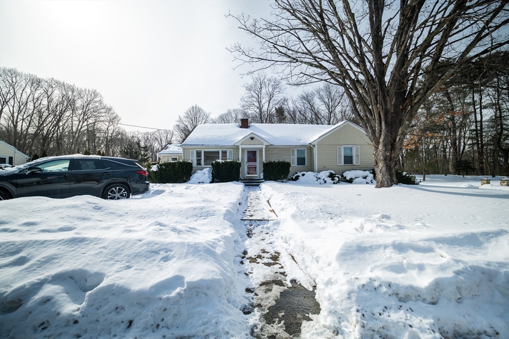 50 Kittredge Road Framingham, MA 01702 - Photo 4 of 29