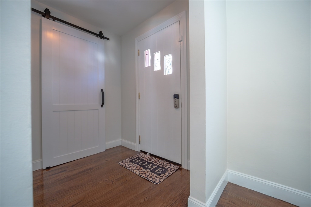 50 Kittredge Road Framingham, MA 01702 - Photo 7 of 29