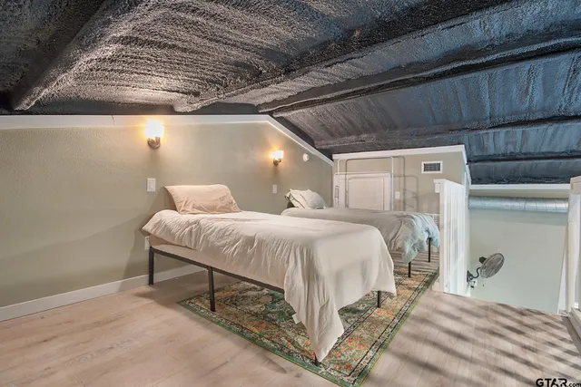 a view of a lake with houses