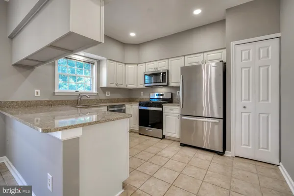 $3,300 | 11813 Sherbourne Drive, Lutherville-Timonium, MD 21093
