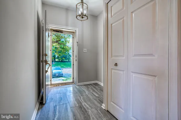 $3,300 | 11813 Sherbourne Drive, Lutherville-Timonium, MD 21093