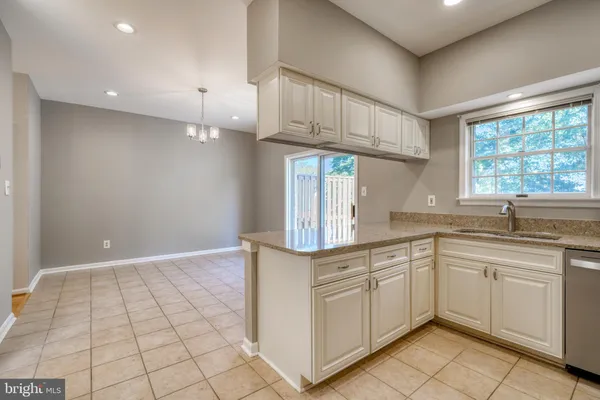 $3,300 | 11813 Sherbourne Drive, Lutherville-Timonium, MD 21093