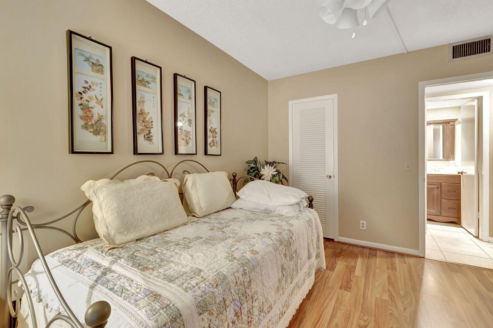 113 Fanshaw C Boca Raton, FL 33434 - Photo 17 of 45 Second Bedroom