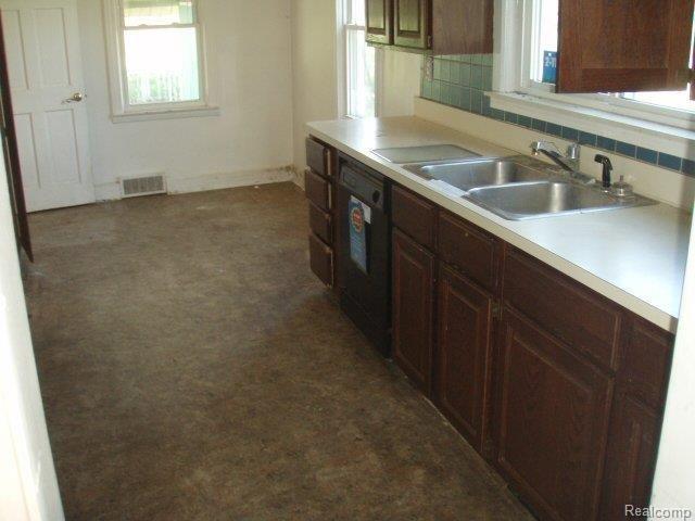 2615 Oak Grove Road Howell, MI 48855 - Photo 12 of 12 Kitchen2