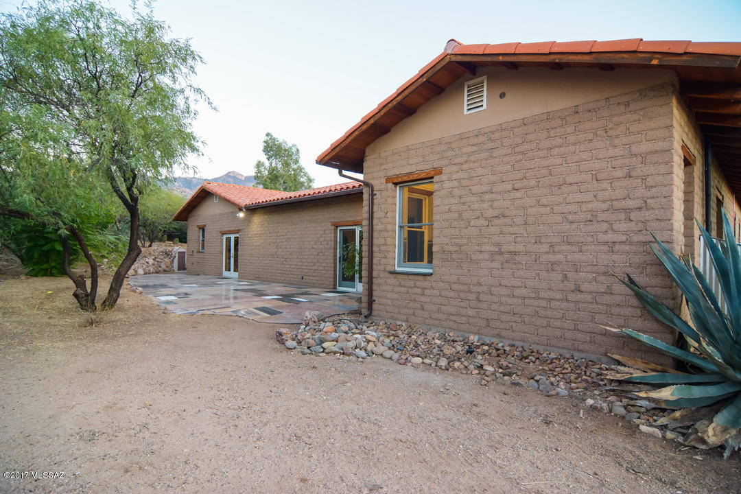 5360 East Edwin Road Tucson, AZ 85739 - Photo 34 of 38 Gallery Image 34