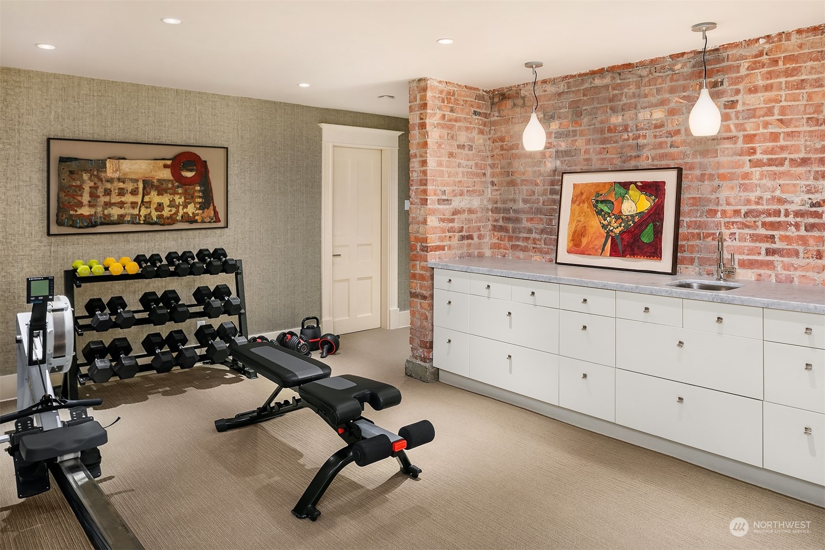 1121 22nd Avenue East Seattle, WA 98112 - Photo 27 of 40 a view of workspace with gym equipment