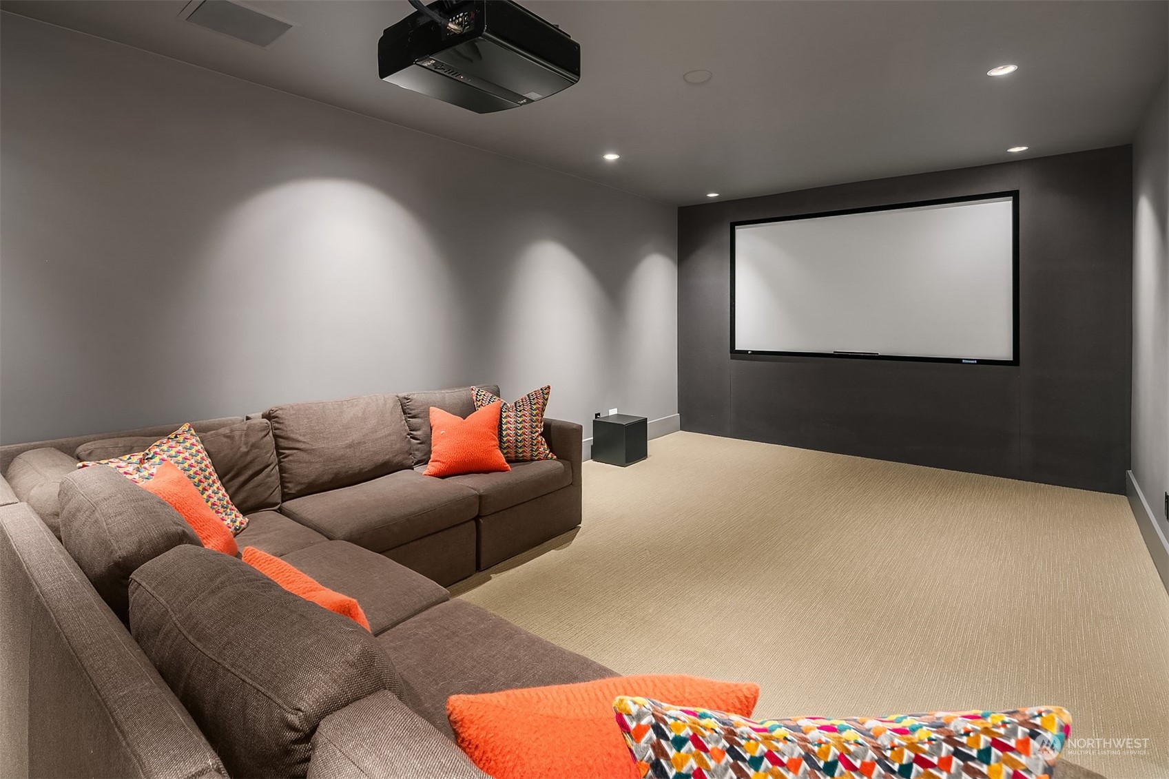 1121 22nd Avenue East Seattle, WA 98112 - Photo 29 of 40 a living room with furniture