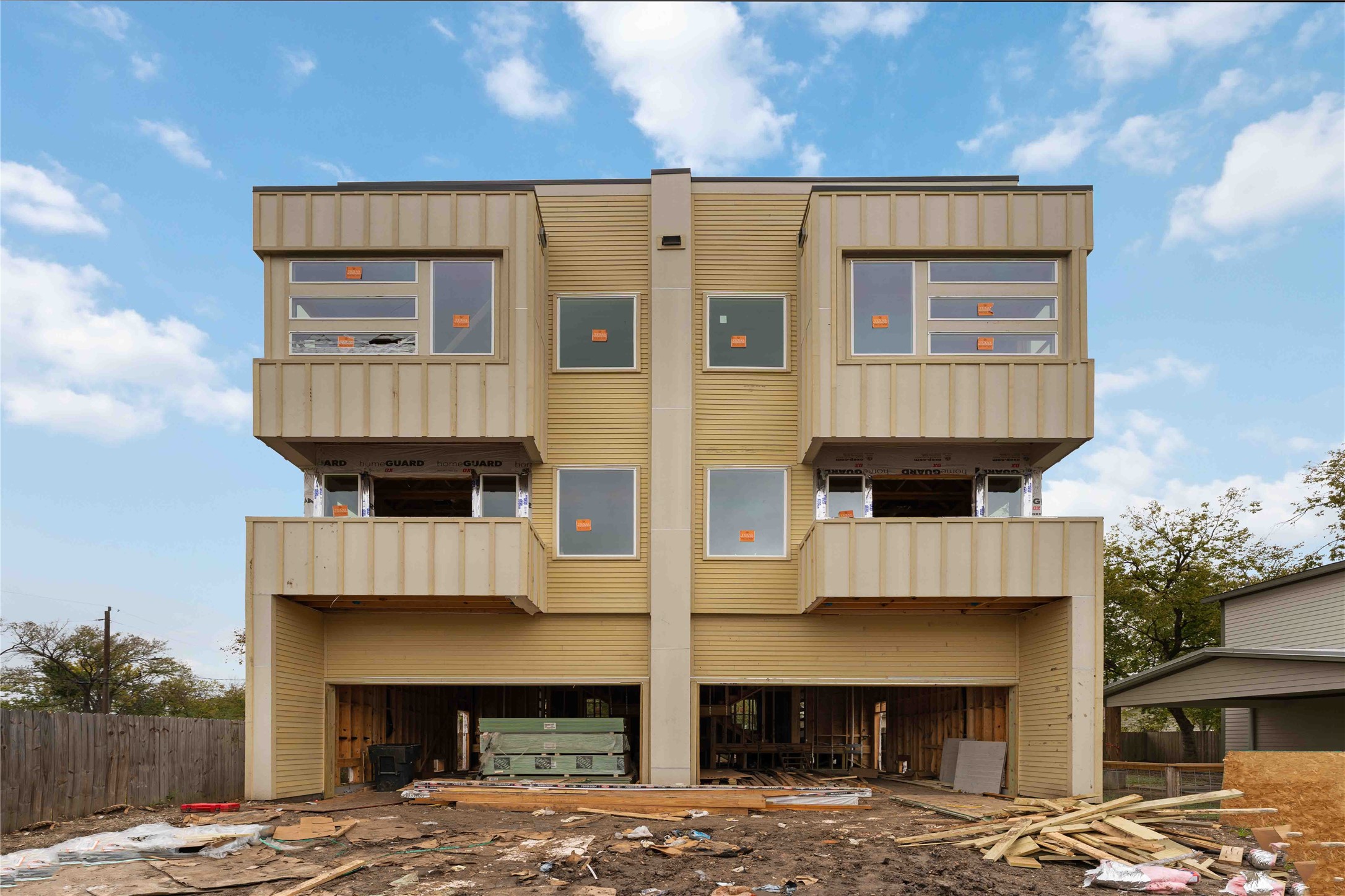 3103 Lelia Street, Unit A Houston, TX 77026 - Photo 9 of 33 a front view of a multi story building