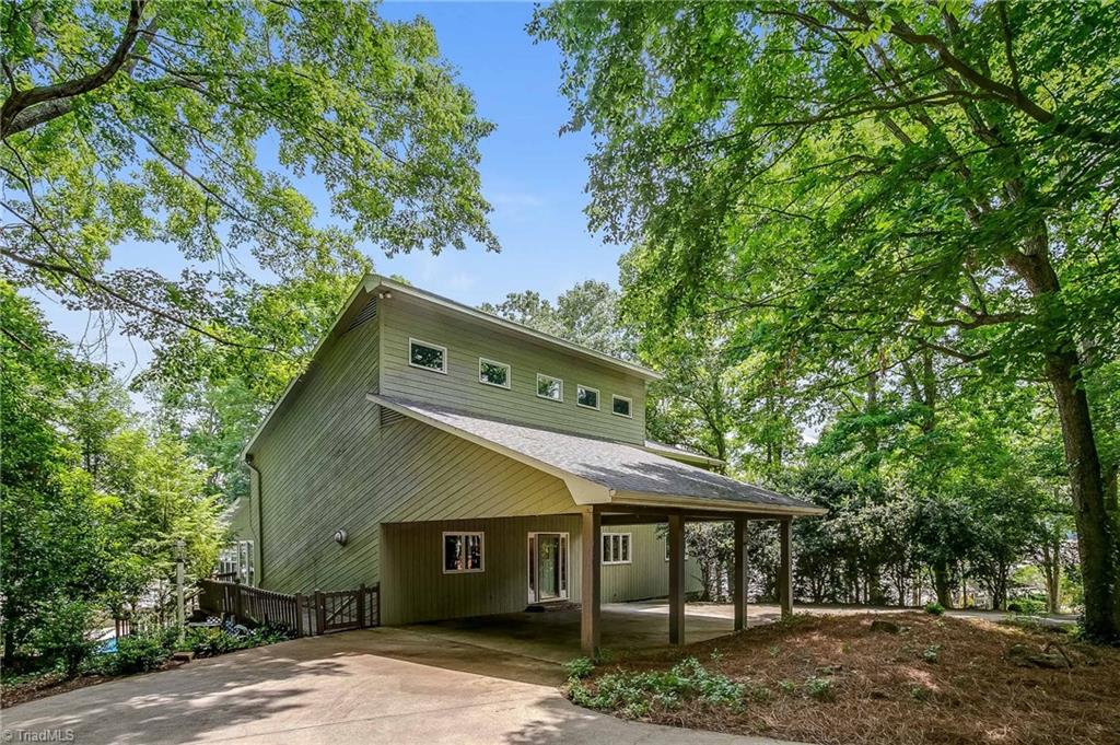 140 Rabbit Run Lexington, NC 27292 - Photo 3 of 30 Gallery Image 3
