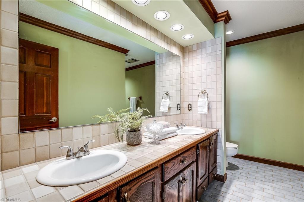 140 Rabbit Run Lexington, NC 27292 - Photo 22 of 30 Gallery Image 22