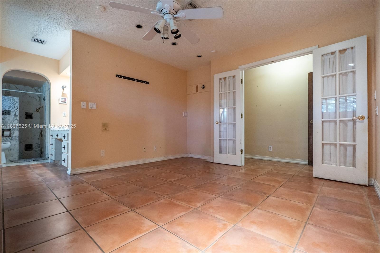 11851 Northwest 7th Street Plantation, FL 33325 - Photo 31 of 72