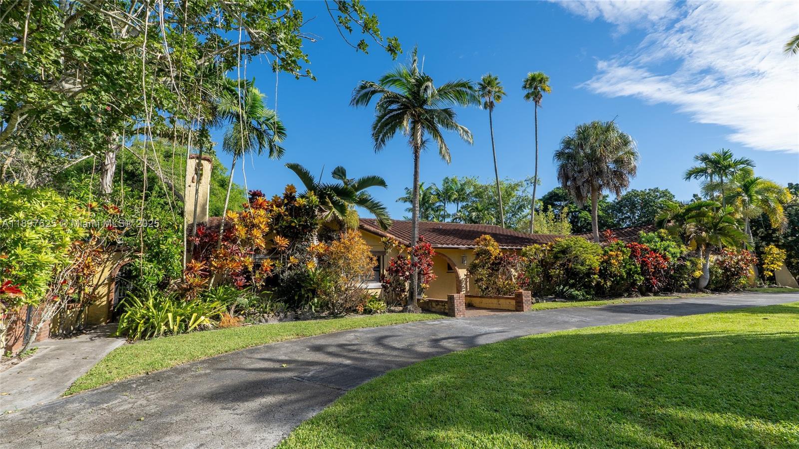11851 Northwest 7th Street Plantation, FL 33325 - Photo 55 of 72 a view of outdoor space with garden