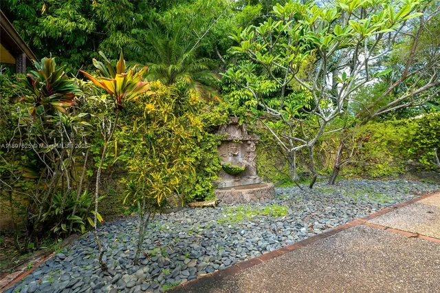 $1,600,000 | 11851 Northwest 7th Street, Plantation, FL 33325