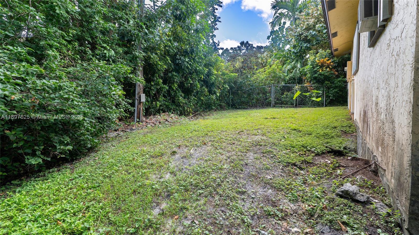 11851 Northwest 7th Street Plantation, FL 33325 - Photo 69 of 72