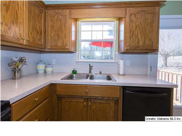 5965 Amber Hills Road Birmingham, AL 35210 - Photo 19 of 32