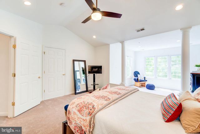 $829,000 | 480 Winding Rose Drive, Rockville, MD 20850