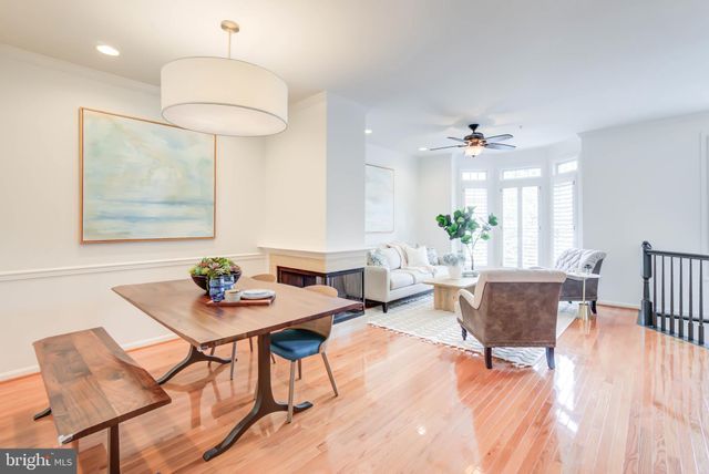 $829,000 | 480 Winding Rose Drive, Rockville, MD 20850