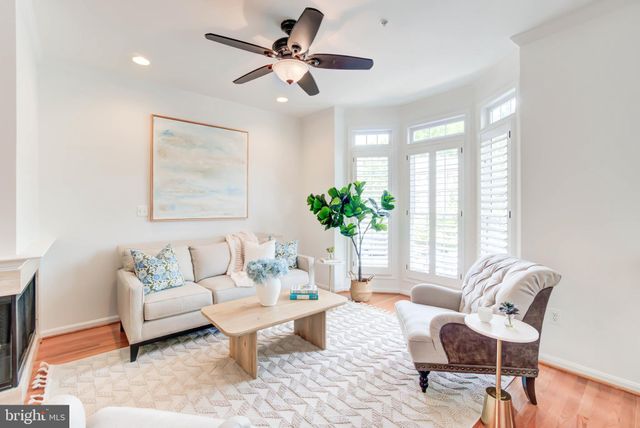 $829,000 | 480 Winding Rose Drive, Rockville, MD 20850