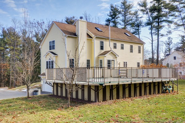 124 Benjamin Road Shirley, MA 01464 - Photo 20 of 30