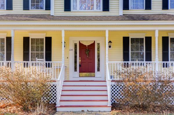 124 Benjamin Road Shirley, MA 01464 - Photo 2 of 30