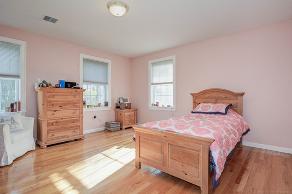 124 Benjamin Road Shirley, MA 01464 - Photo 22 of 30