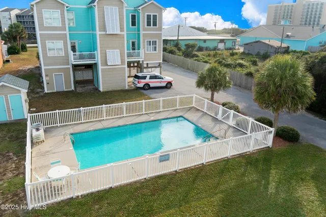 $465,000 | 105 Beachwood Drive, Unit 1C, Atlantic Beach, NC 28512